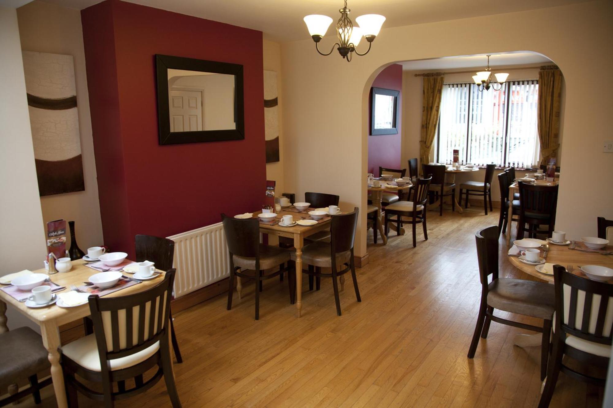 Arch House B&B & Apartments Athlone Eksteriør bilde